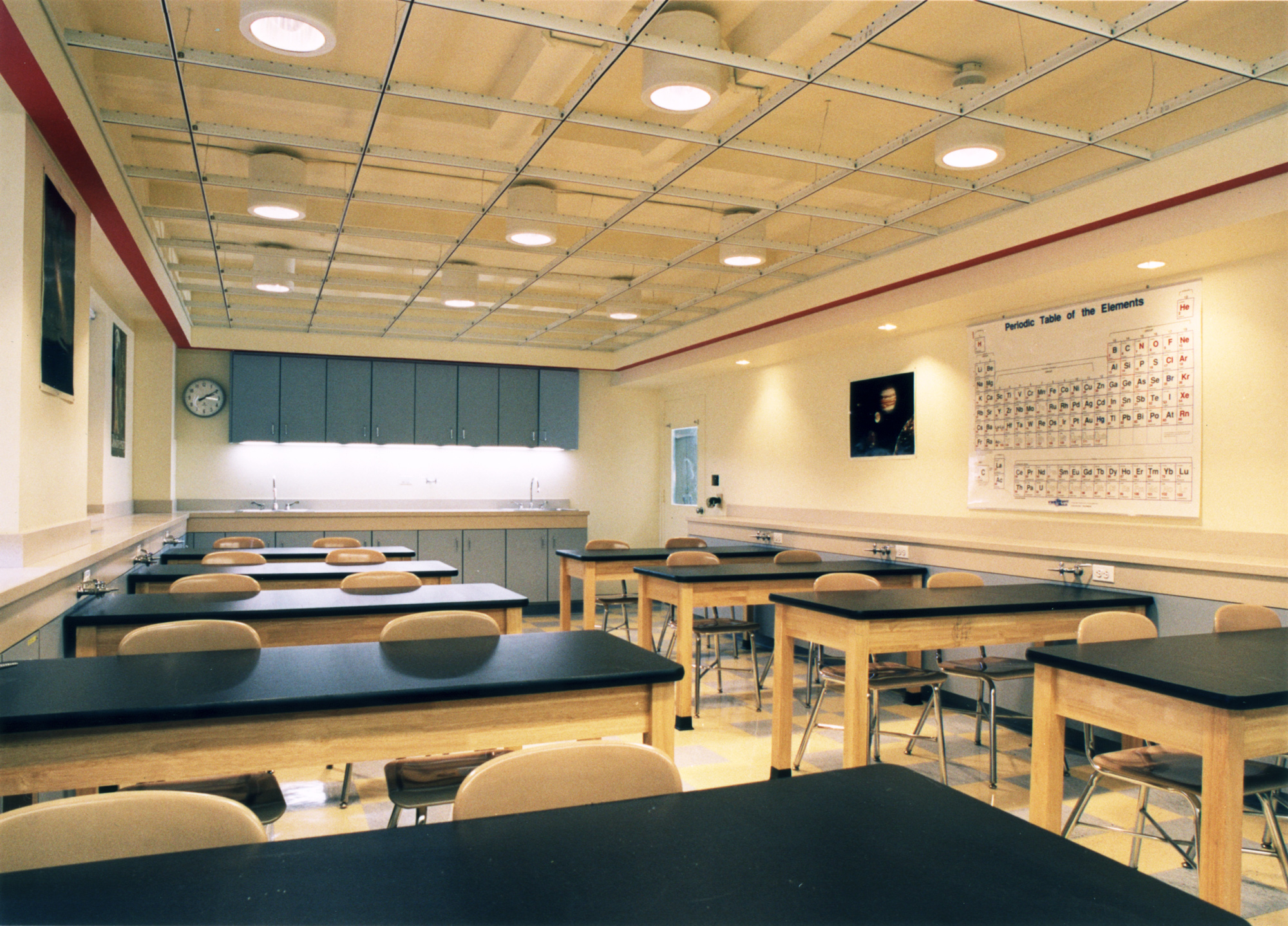 Saint Ann's School - Bosworth Building Biology Classroom